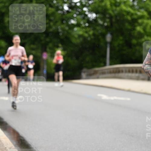 14.06.2026 - REWE Women's Run Dr. Thomas Lammeyer http://msf.ph/oto/9767463 14.06.2026 09:43:30 Laufen 11 meine-sportfotos.de