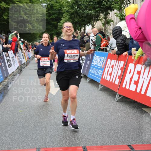 14.06.2026 - REWE Women's Run Strokosch-Dieckow http://msf.ph/oto/9767498 14.06.2026 09:52:46 Ziel 10168, 10422, 10942, 11174, 11228, 11326, 11467 meine-sportfotos.de