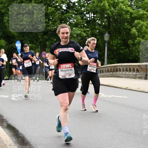 14.06.2026 - REWE Women's Run Dr. Thomas Lammeyer http://msf.ph/oto/9767510 14.06.2026 09:43:36 Laufen 10068, 657, 10556 meine-sportfotos.de