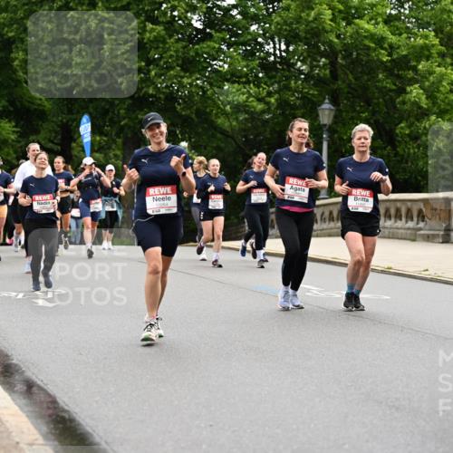14.06.2026 - REWE Women's Run Dr. Thomas Lammeyer http://msf.ph/oto/9767521 14.06.2026 09:43:37 Laufen 10264, 10881, 4444, 444, 101 meine-sportfotos.de