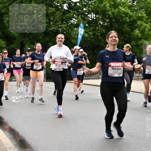14.06.2026 - REWE Women's Run Dr. Thomas Lammeyer http://msf.ph/oto/9767552 14.06.2026 09:43:40 Laufen 10349, 11342, 7, 10850, 7, 11463, 10229 meine-sportfotos.de