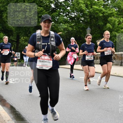 14.06.2026 - REWE Women's Run Dr. Thomas Lammeyer http://msf.ph/oto/9767704 14.06.2026 09:44:01 Laufen 1006, 10083, 10082 meine-sportfotos.de