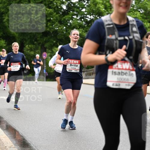 14.06.2026 - REWE Women's Run Dr. Thomas Lammeyer http://msf.ph/oto/9767710 14.06.2026 09:44:01 Laufen 10594, 57, 10004, 008, 10082, 577, 57 meine-sportfotos.de