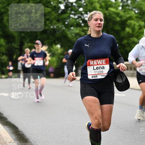 14.06.2026 - REWE Women's Run Dr. Thomas Lammeyer http://msf.ph/oto/9767735 14.06.2026 09:44:04 Laufen 11229 meine-sportfotos.de