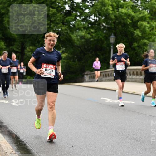 14.06.2026 - REWE Women's Run Dr. Thomas Lammeyer http://msf.ph/oto/9767799 14.06.2026 09:44:11 Laufen 10300, 7 meine-sportfotos.de