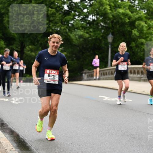 14.06.2026 - REWE Women's Run Dr. Thomas Lammeyer http://msf.ph/oto/9767800 14.06.2026 09:44:11 Laufen 10300, 7 meine-sportfotos.de