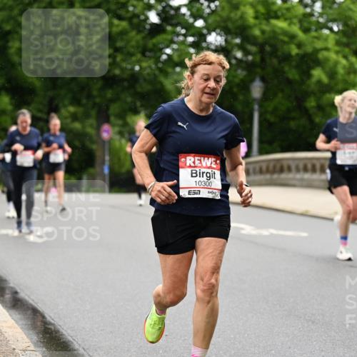 14.06.2026 - REWE Women's Run Dr. Thomas Lammeyer http://msf.ph/oto/9767808 14.06.2026 09:44:12 Laufen 10300 meine-sportfotos.de