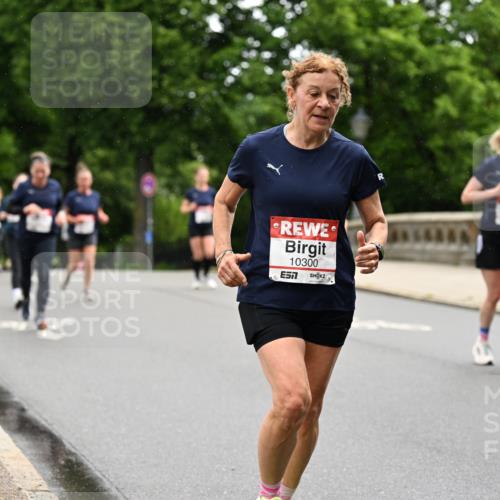 14.06.2026 - REWE Women's Run Dr. Thomas Lammeyer http://msf.ph/oto/9767809 14.06.2026 09:44:12 Laufen 10300, 57 meine-sportfotos.de