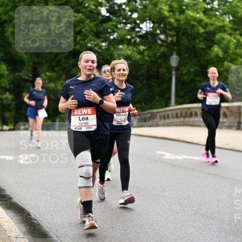 14.06.2026 - REWE Women's Run Dr. Thomas Lammeyer http://msf.ph/oto/9767879 14.06.2026 09:44:20 Laufen 4036, 10188, 7, 10454 meine-sportfotos.de