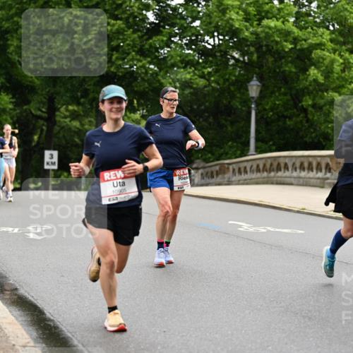 14.06.2026 - REWE Women's Run Dr. Thomas Lammeyer http://msf.ph/oto/9767904 14.06.2026 09:44:23 Laufen 10905, 57, 10090, 10715 meine-sportfotos.de