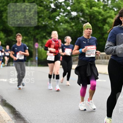 14.06.2026 - REWE Women's Run Dr. Thomas Lammeyer http://msf.ph/oto/9767966 14.06.2026 09:44:30 Laufen 11412, 10315, 57, 500 meine-sportfotos.de