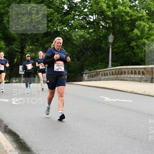 14.06.2026 - REWE Women's Run Dr. Thomas Lammeyer http://msf.ph/oto/9767999 14.06.2026 09:44:34 Laufen 10860 meine-sportfotos.de