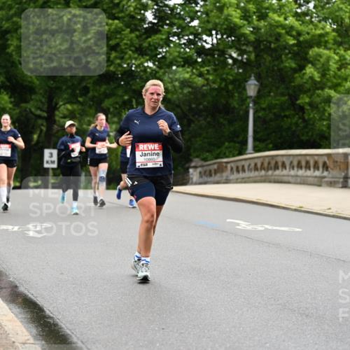 14.06.2026 - REWE Women's Run Dr. Thomas Lammeyer http://msf.ph/oto/9768002 14.06.2026 09:44:34 Laufen 10860 meine-sportfotos.de