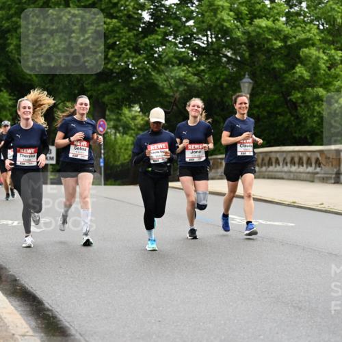 14.06.2026 - REWE Women's Run Dr. Thomas Lammeyer http://msf.ph/oto/9768025 14.06.2026 09:44:37 Laufen 10956, 11101, 10839 meine-sportfotos.de