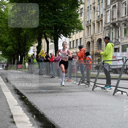 14.06.2026 - REWE Women's Run J. Mangold http://msf.ph/oto/9768091 14.06.2026 09:36:43 Ziel 11246 meine-sportfotos.de