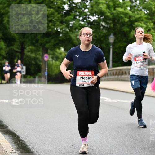 14.06.2026 - REWE Women's Run Dr. Thomas Lammeyer http://msf.ph/oto/9768125 14.06.2026 09:44:46 Laufen 10522, 7, 9, 11377, 10101, 7 meine-sportfotos.de