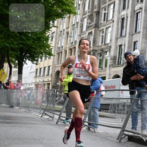 14.06.2026 - REWE Women's Run J. Mangold http://msf.ph/oto/9768151 14.06.2026 09:40:16 Ziel 11517 meine-sportfotos.de