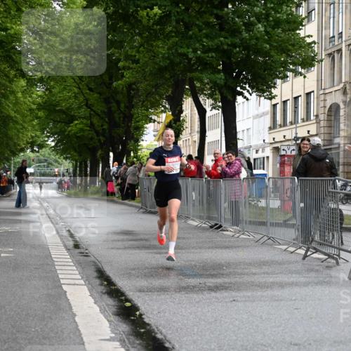 14.06.2026 - REWE Women's Run J. Mangold http://msf.ph/oto/9768157 14.06.2026 09:41:21 Ziel 11507 meine-sportfotos.de