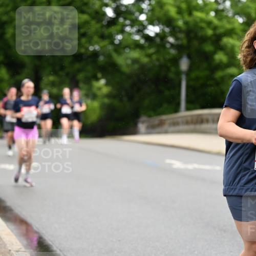 14.06.2026 - REWE Women's Run Dr. Thomas Lammeyer http://msf.ph/oto/9768172 14.06.2026 09:44:49 Laufen 11483 meine-sportfotos.de