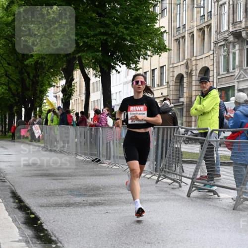 14.06.2026 - REWE Women's Run J. Mangold http://msf.ph/oto/9768196 14.06.2026 09:41:55 Ziel 11471 meine-sportfotos.de
