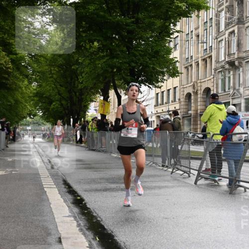 14.06.2026 - REWE Women's Run J. Mangold http://msf.ph/oto/9768227 14.06.2026 09:42:43 Ziel 10080, 10992 meine-sportfotos.de
