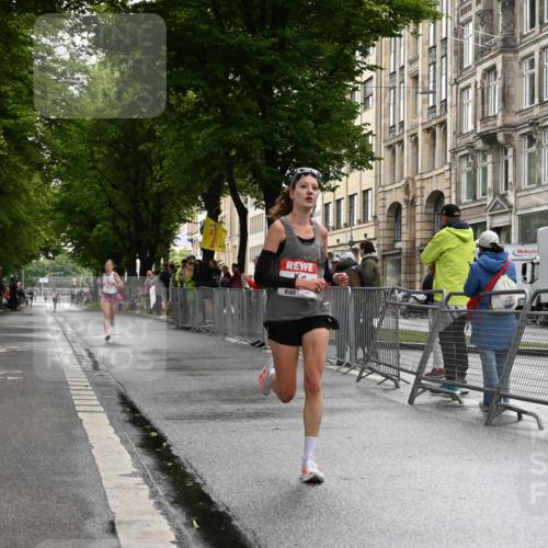 14.06.2026 - REWE Women's Run J. Mangold http://msf.ph/oto/9768230 14.06.2026 09:42:44 Ziel 10080, 10992 meine-sportfotos.de