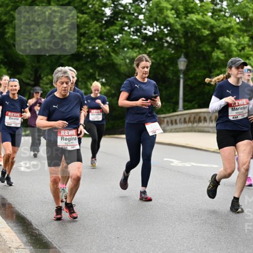 14.06.2026 - REWE Women's Run Dr. Thomas Lammeyer http://msf.ph/oto/9768248 14.06.2026 09:44:55 Laufen 10453, 10177, 57, 11511, 10995, 57 meine-sportfotos.de