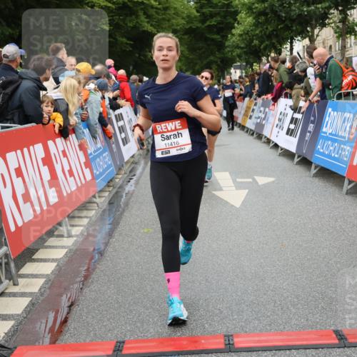 14.06.2026 - REWE Women's Run Strokosch-Dieckow http://msf.ph/oto/9768294 14.06.2026 09:53:14 Ziel 10693, 10768, 10943, 11173, 11416, 11510 meine-sportfotos.de