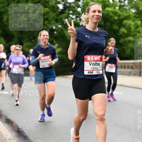 14.06.2026 - REWE Women's Run Dr. Thomas Lammeyer http://msf.ph/oto/9768296 14.06.2026 09:44:59 Laufen 150, 10466 meine-sportfotos.de