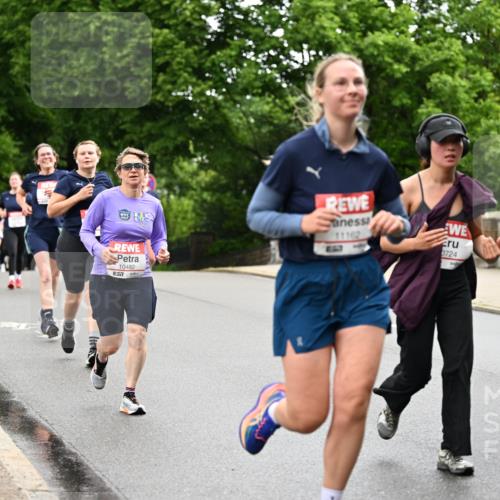 14.06.2026 - REWE Women's Run Dr. Thomas Lammeyer http://msf.ph/oto/9768307 14.06.2026 09:45:00 Laufen 10482, 57, 11162, 11110, 57, 0724 meine-sportfotos.de