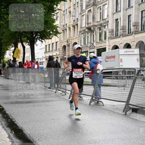 14.06.2026 - REWE Women's Run J. Mangold http://msf.ph/oto/9768324 14.06.2026 09:43:47 Ziel 10859 meine-sportfotos.de