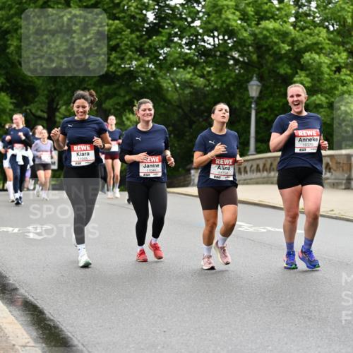 14.06.2026 - REWE Women's Run Dr. Thomas Lammeyer http://msf.ph/oto/9768362 14.06.2026 09:45:04 Laufen 11045, 11044, 11150, 10370 meine-sportfotos.de