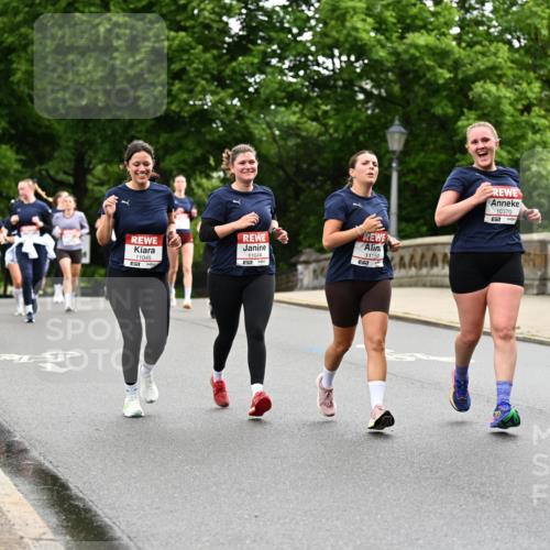 14.06.2026 - REWE Women's Run Dr. Thomas Lammeyer http://msf.ph/oto/9768364 14.06.2026 09:45:04 Laufen 11045, 11044, 11150, 10370, 57 meine-sportfotos.de