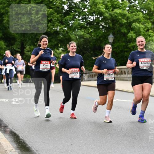 14.06.2026 - REWE Women's Run Dr. Thomas Lammeyer http://msf.ph/oto/9768366 14.06.2026 09:45:05 Laufen 11045, 11044, 57, 11150, 10370 meine-sportfotos.de