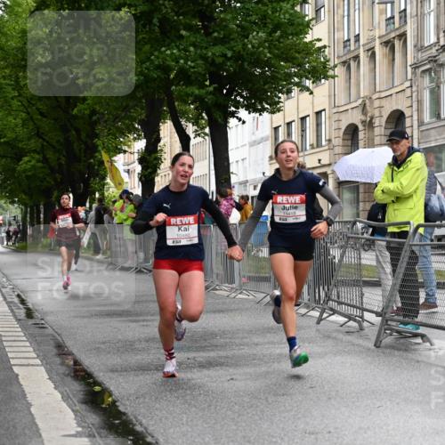 14.06.2026 - REWE Women's Run J. Mangold http://msf.ph/oto/9768376 14.06.2026 09:44:18 Ziel 10328, 10480, 11418 meine-sportfotos.de
