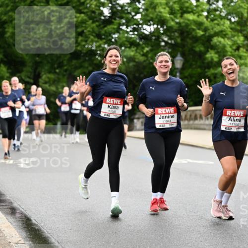 14.06.2026 - REWE Women's Run Dr. Thomas Lammeyer http://msf.ph/oto/9768380 14.06.2026 09:45:05 Laufen 11045, 7, 11044, 7, 11150, 7, 1037 meine-sportfotos.de