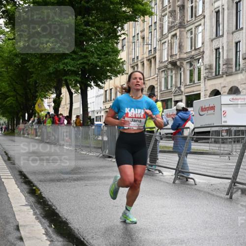 14.06.2026 - REWE Women's Run J. Mangold http://msf.ph/oto/9768433 14.06.2026 09:44:56 Ziel 10072 meine-sportfotos.de