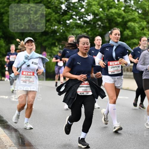 14.06.2026 - REWE Women's Run Dr. Thomas Lammeyer http://msf.ph/oto/9768459 14.06.2026 09:45:11 Laufen 10831, 10261, 10320, 57, 11075, 7 meine-sportfotos.de