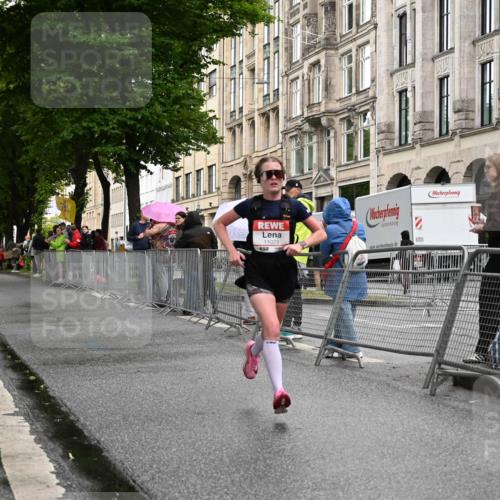 14.06.2026 - REWE Women's Run J. Mangold http://msf.ph/oto/9768469 14.06.2026 09:46:13 Ziel 11023 meine-sportfotos.de