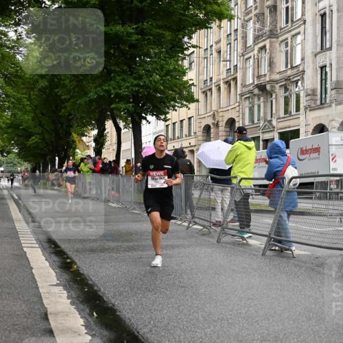 14.06.2026 - REWE Women's Run J. Mangold http://msf.ph/oto/9768479 14.06.2026 09:46:25 Ziel 10892 meine-sportfotos.de