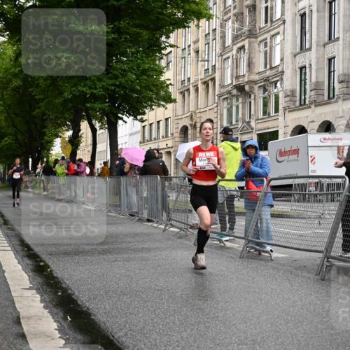 14.06.2026 - REWE Women's Run J. Mangold http://msf.ph/oto/9768513 14.06.2026 09:46:41 Ziel 11492 meine-sportfotos.de