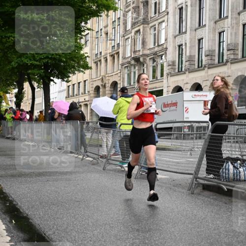 14.06.2026 - REWE Women's Run J. Mangold http://msf.ph/oto/9768518 14.06.2026 09:46:42 Ziel 10430, 11492 meine-sportfotos.de