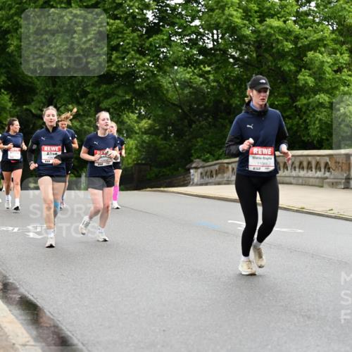 14.06.2026 - REWE Women's Run Dr. Thomas Lammeyer http://msf.ph/oto/9768531 14.06.2026 09:45:17 Laufen 10966, 11066, 7 meine-sportfotos.de
