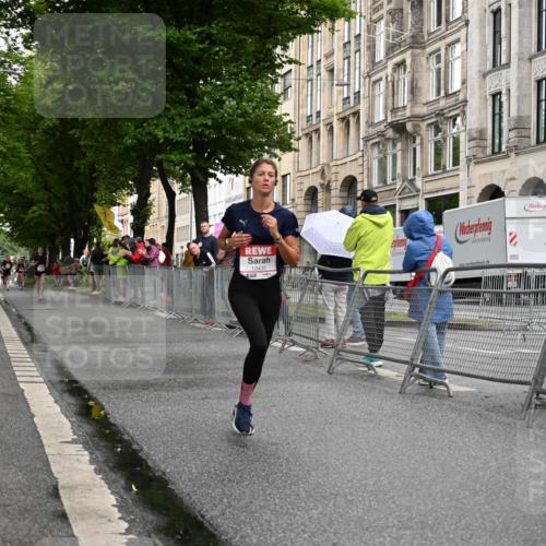 14.06.2026 - REWE Women's Run J. Mangold http://msf.ph/oto/9768534 14.06.2026 09:46:47 Ziel 10430 meine-sportfotos.de