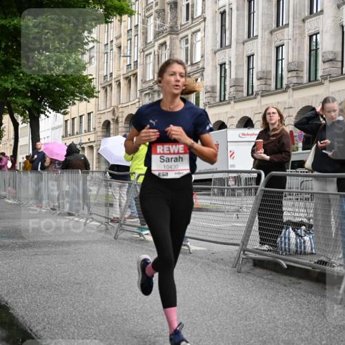 14.06.2026 - REWE Women's Run J. Mangold http://msf.ph/oto/9768544 14.06.2026 09:46:48 Ziel 10430 meine-sportfotos.de