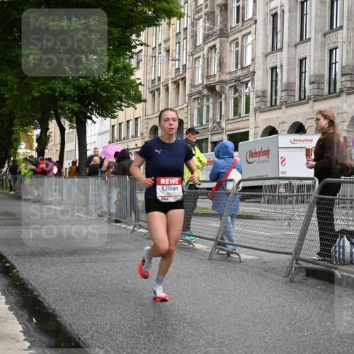 14.06.2026 - REWE Women's Run J. Mangold http://msf.ph/oto/9768563 14.06.2026 09:46:56 Ziel 10386, 10601 meine-sportfotos.de