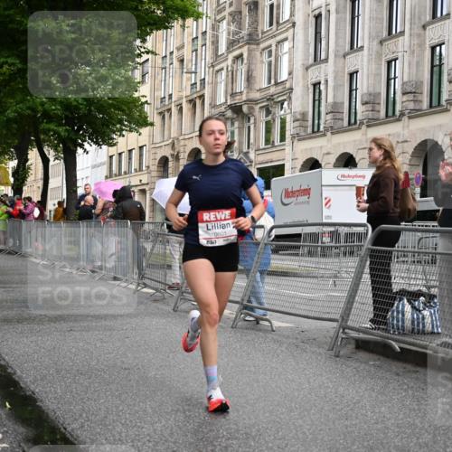 14.06.2026 - REWE Women's Run J. Mangold http://msf.ph/oto/9768566 14.06.2026 09:46:56 Ziel 10386, 10601 meine-sportfotos.de