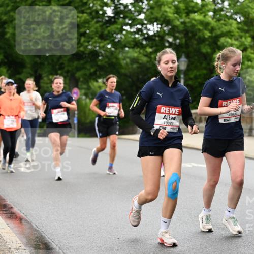 14.06.2026 - REWE Women's Run Dr. Thomas Lammeyer http://msf.ph/oto/9768569 14.06.2026 09:45:19 Laufen 10828, 10966, 7 meine-sportfotos.de