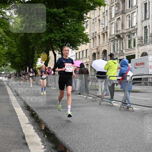 14.06.2026 - REWE Women's Run J. Mangold http://msf.ph/oto/9768573 14.06.2026 09:47:01 Ziel 10386, 10488 meine-sportfotos.de