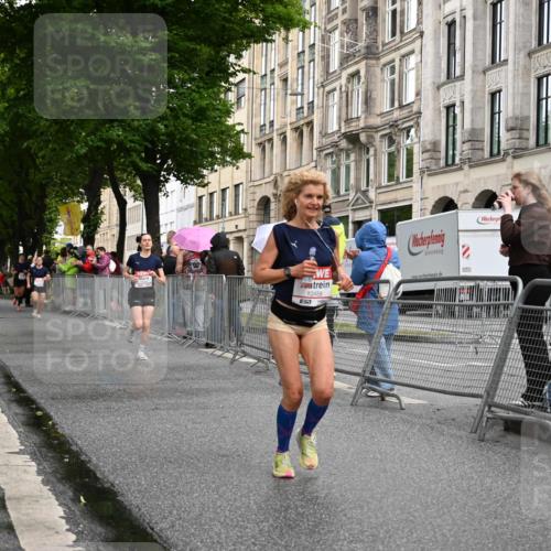 14.06.2026 - REWE Women's Run J. Mangold http://msf.ph/oto/9768596 14.06.2026 09:47:05 Ziel 10386, 10488, 10994 meine-sportfotos.de